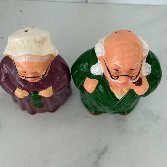 Vtg Nanco Grandma Grandpa Ceramic Salt Pepper Shakers Handpainted Collectible - Picture 2 of 7